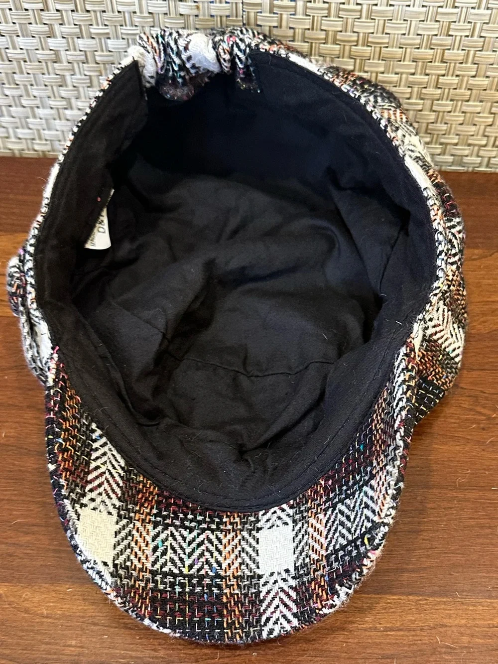VTG 2000s D&Y Plaid Wool Blend Tweed Newsboy Cap Cabbie Hat